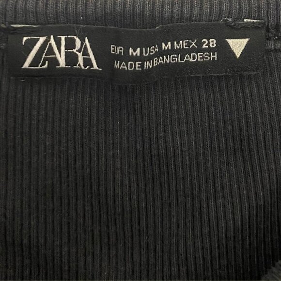 Zara Ribbed Black Cropped Tank – Medium Stretch Scoop Neck Top - Picture 5 of 5